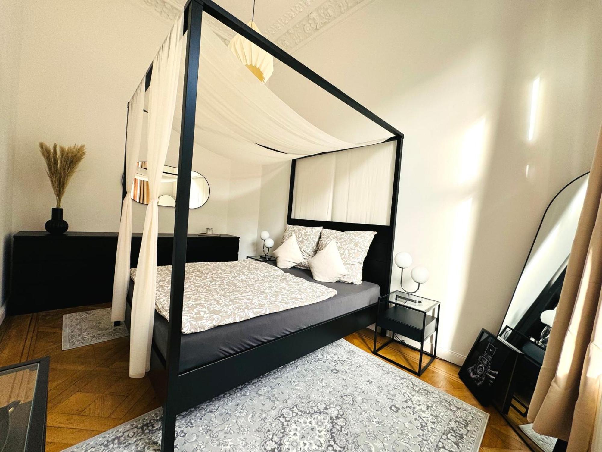 Superhosts Zentrum - Parkplatz - Badewanne - Netflix - Kaffee BRE Eksteriør billede